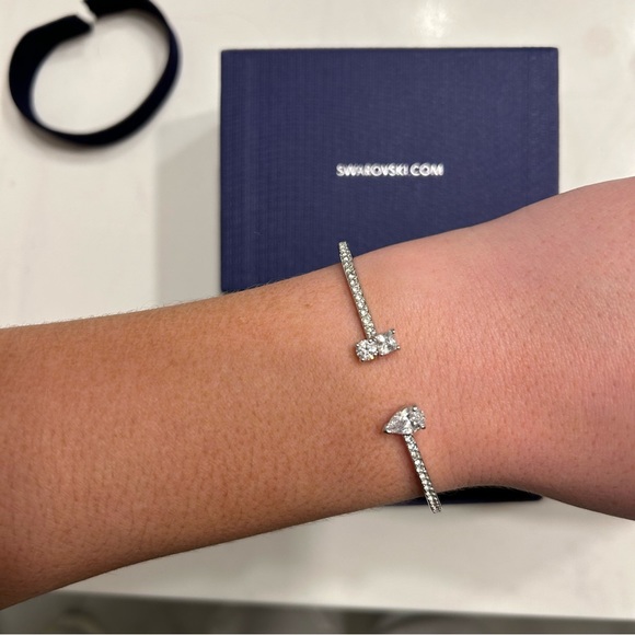 Swarovski Cuff Bracelet - Picture 2 of 10